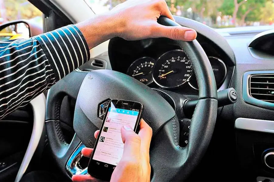 Seguros, tránsito y conductas de riesgo: qué infracciones pueden dejar al conductor sin cobertura