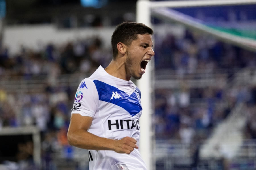 El concordiense Lucas Robertone, cerca de volver a Vélez