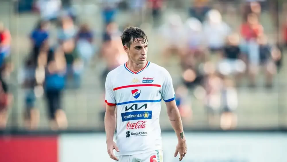 Olimpia de Paraguay presentó oficialmente al entrerriano “Juanfer” Alfaro