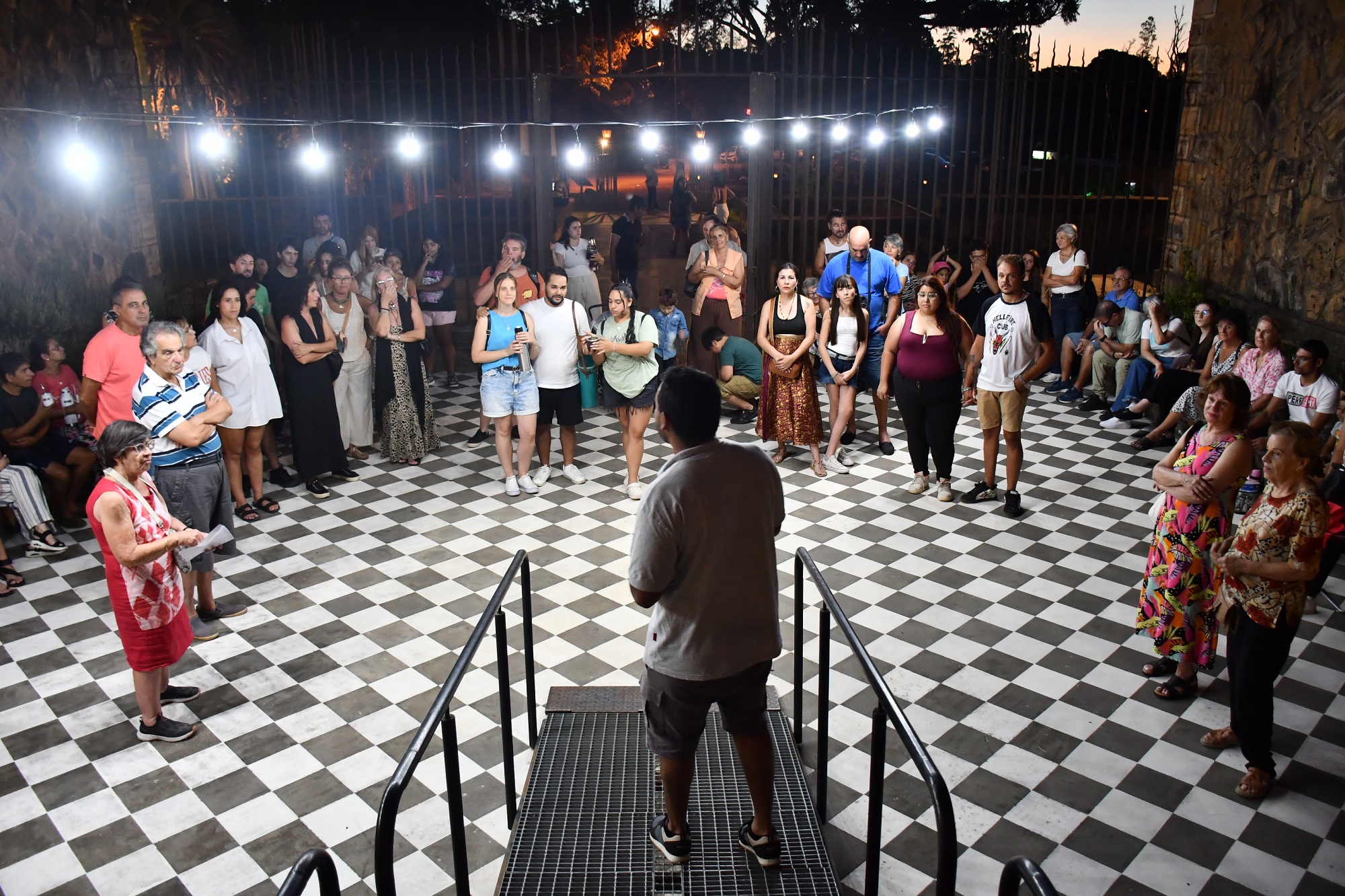 Arte y literatura en el Parque San Carlos