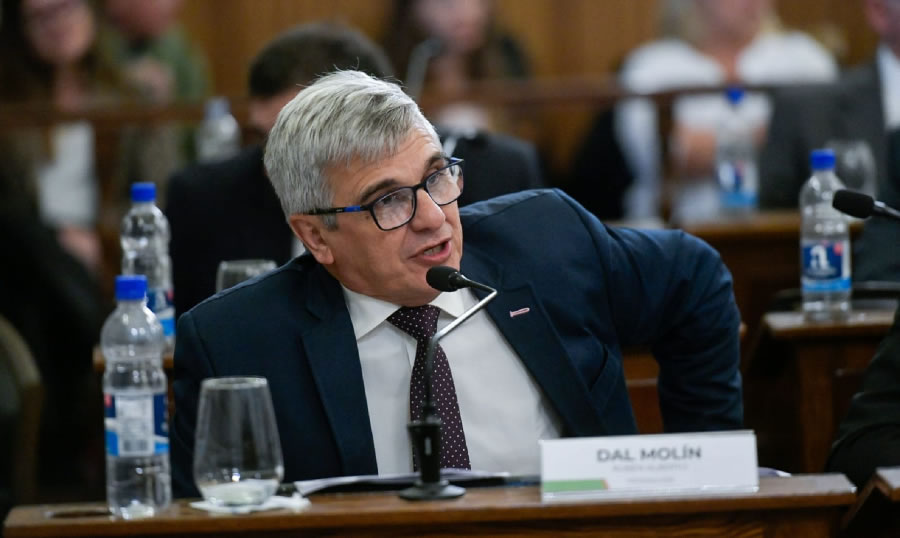 Senador Rubén Dal Molín: reforma previsional con responsabilidad para garantizar el 82% móvil