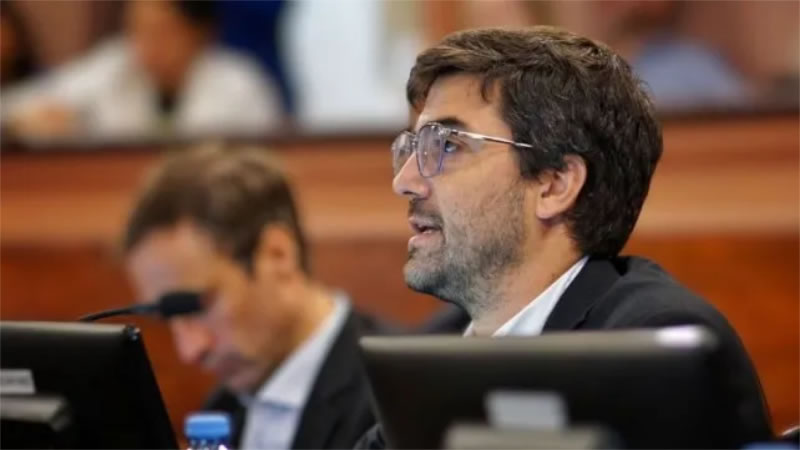 Sarubi destacó la voluntad del Gobierno para salvar la Caja de Jubilaciones y potenciar la infraestructura vial