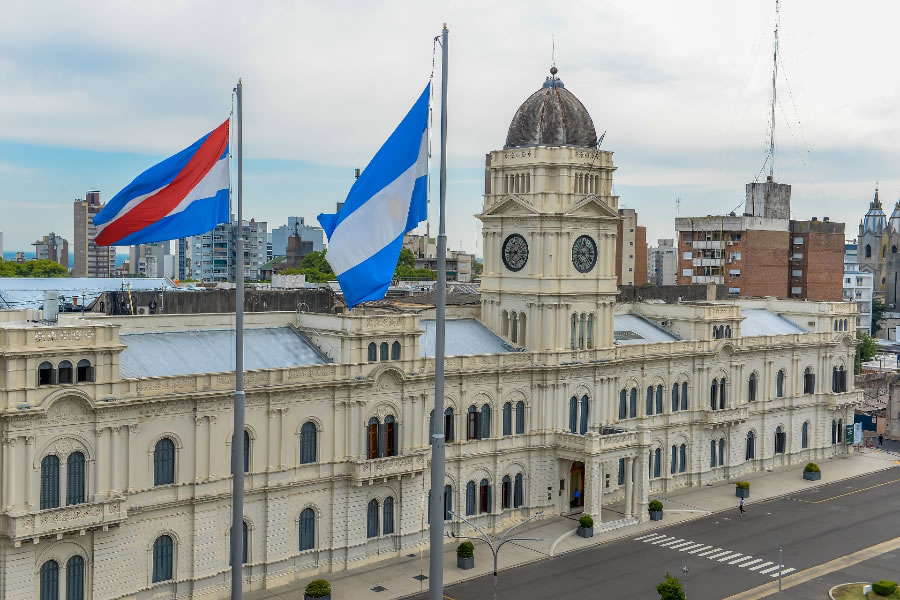 La provincia convoca a estatales y docentes para abrir la paritaria 2026