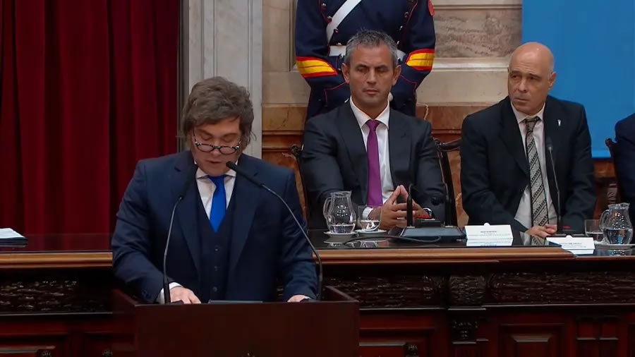 El gobierno nacional anunció un paquete de reformas de 10 proyectos por mes