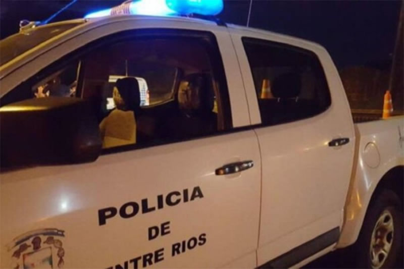 Cometió un hecho en Concepción del Uruguay y se tomó un remis para refugiarse en Concordia