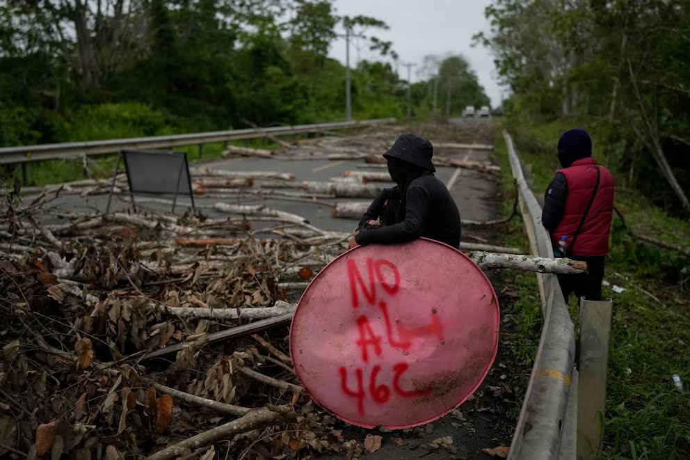 Gobierno panameño propone al legislativo sancionar con cárcel a quienes utilicen máscaras durante protestas