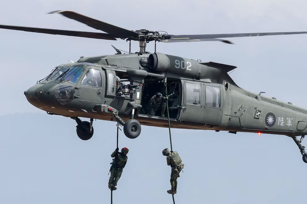 El ministro de Defensa mantendrá una reunión clave en el Pentágono para negociar la compra de helicópteros Black Hawk