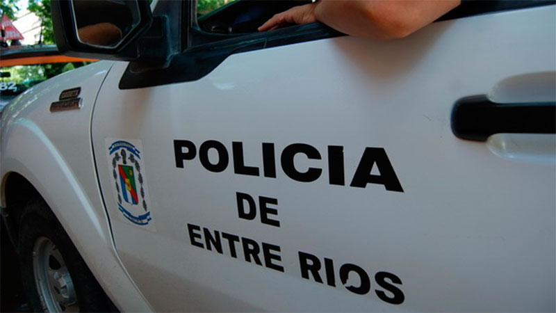 Detienen a un adoescente tras amenazar con un cuchillo a su ex pareja y robarle el celular