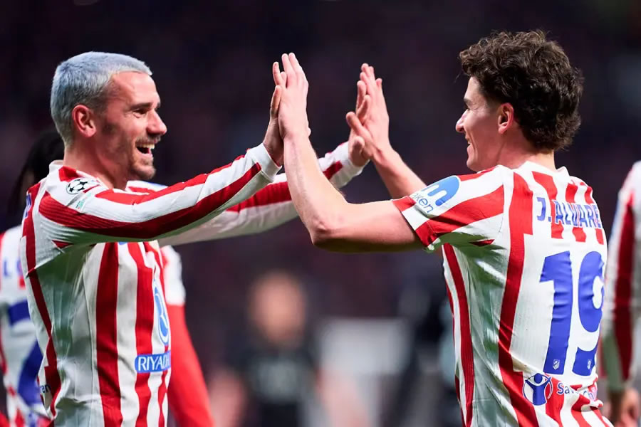 Julián Álvarez brilló con dos goles y una asistencia en la goleada del Atlético de Madrid