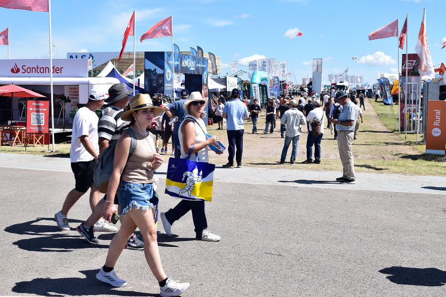 Entre Ríos se presentó en Expoagro con créditos al campo y promoción de sus sectores productivos