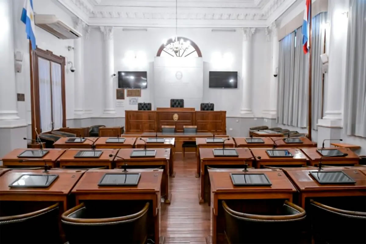 El Senado convocó a sesión ordinaria y reuniones de comisión