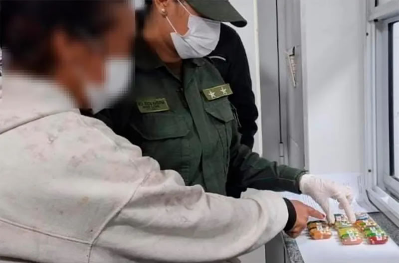 Tucumán: Dijo tener dolores estomacales en un control y había ingerido un kilo de cocaína en cápsulas