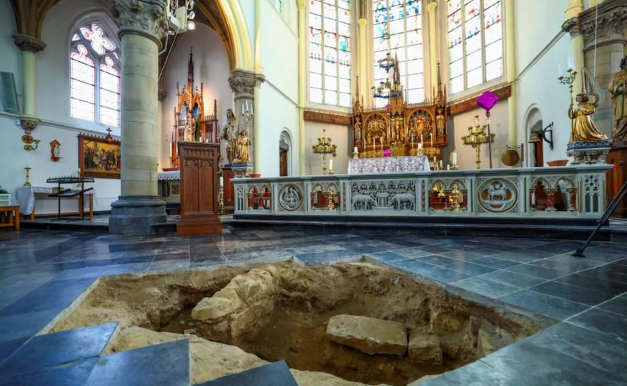 Encontraron en una iglesia restos óseos que podrián pertenecer al cuarto mosquetero, conocido como D’Artagnan