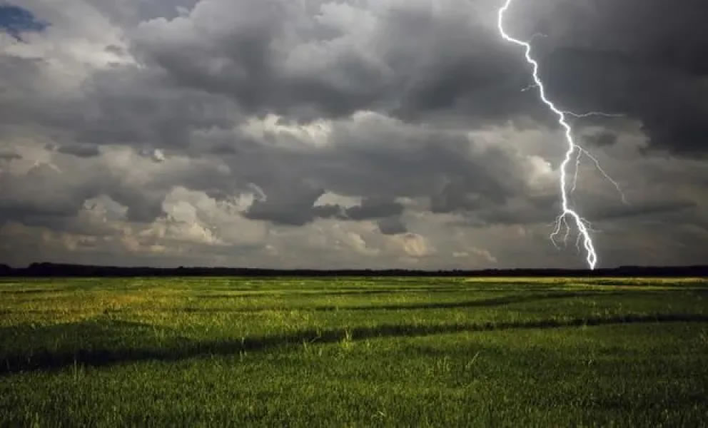 El comienzo de la semana traerá un frente de tormentas que beneficiará al campo entrerriano