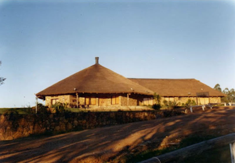 ¿Sabías que el Hostal del Río nació como un simple mirador y terminó siendo uno de los boliches más famosos del país?