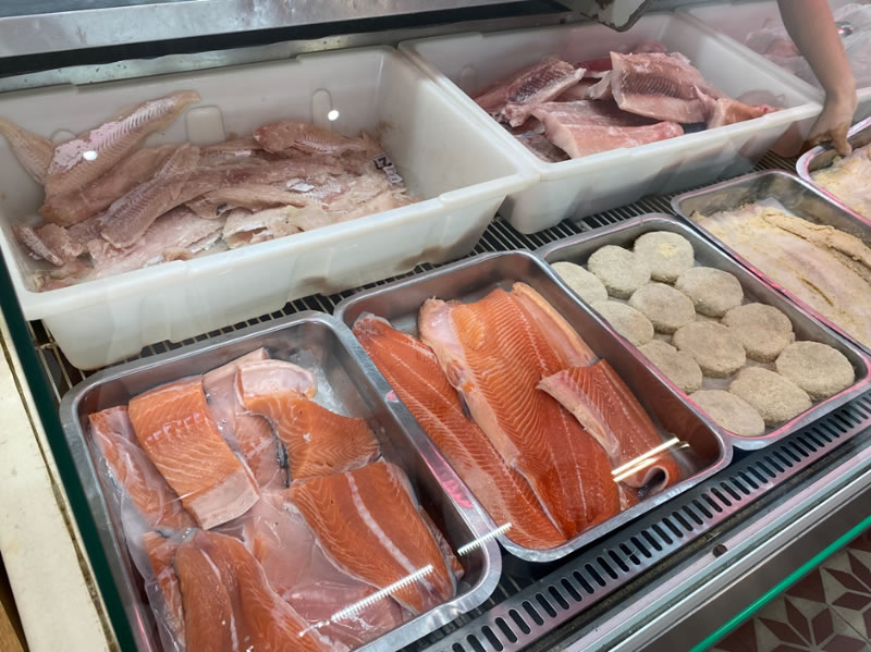 Semana Santa y tradición en la mesa: El pescado vuelve a ser protagonista y las pescaderías ya se preparan
