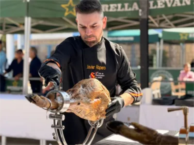 Un mendocino se consagró campeón nacional de cortadores de jamón en España