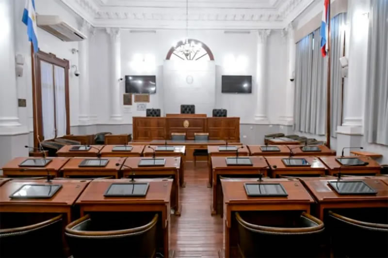 Senadores trabajarán en comisión y están convocados a sesión ordinaria