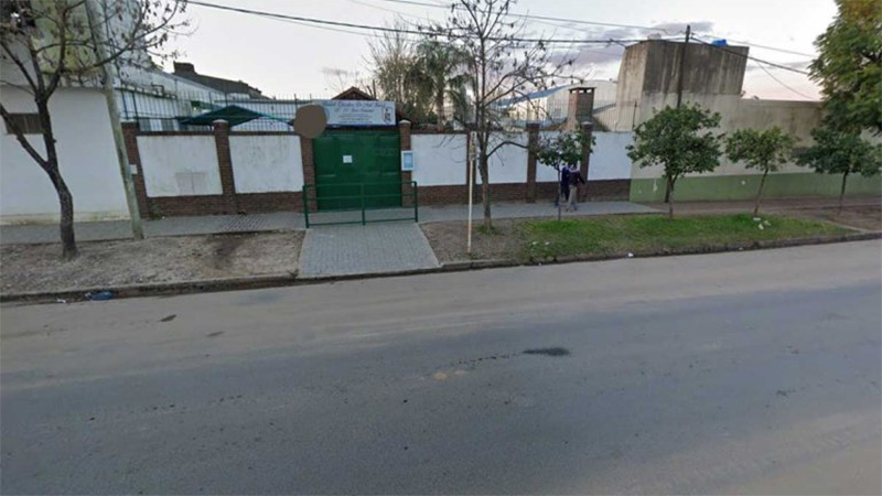 En una escuela de Concordia limitan el uso de celulares: “Desconectar el celu para conectarnos entre nosotros”