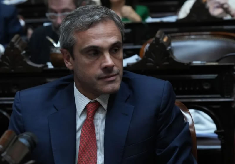 Provincias en rojo: Se desploman sus ingresos y crece la dependencia con Nación