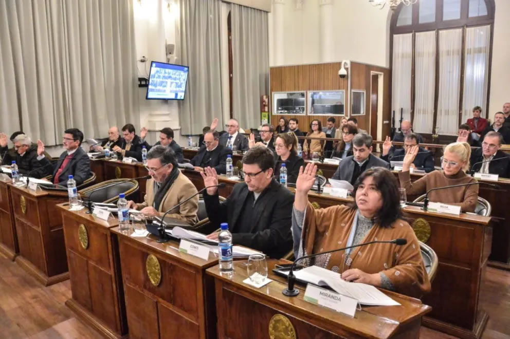 El Senado llama a sesión y al trabajo en comisiones para abordar proyectos de expropiación y de integración regional