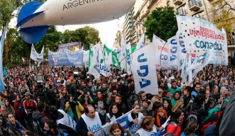 Un fallo suspendió la aplicación de la reforma laboral en el sector docente: qué implica la medida