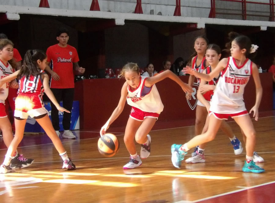 Liga Provincial Mini: Contundente inicio de los equipos uruguayenses