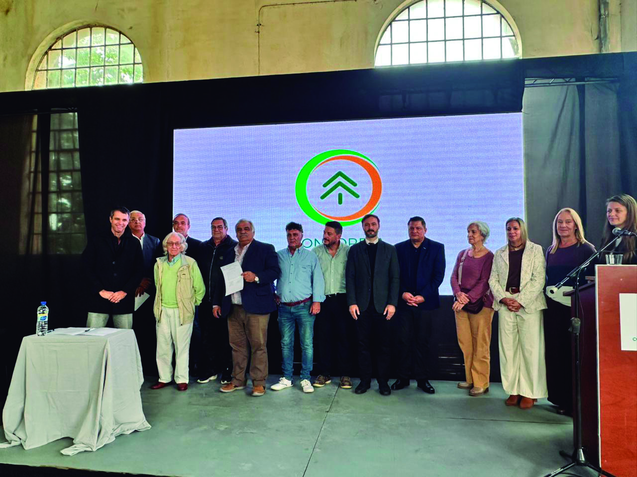 La Cooperativa Eléctrica puso en marcha un sistema de generación solar y anunció nuevos servicios para sus asociados