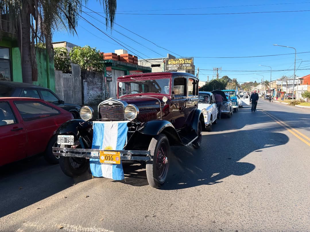 Motores, historia y turismo: Concordia será sede de un evento internacional que reunirá autos clásicos de varios países