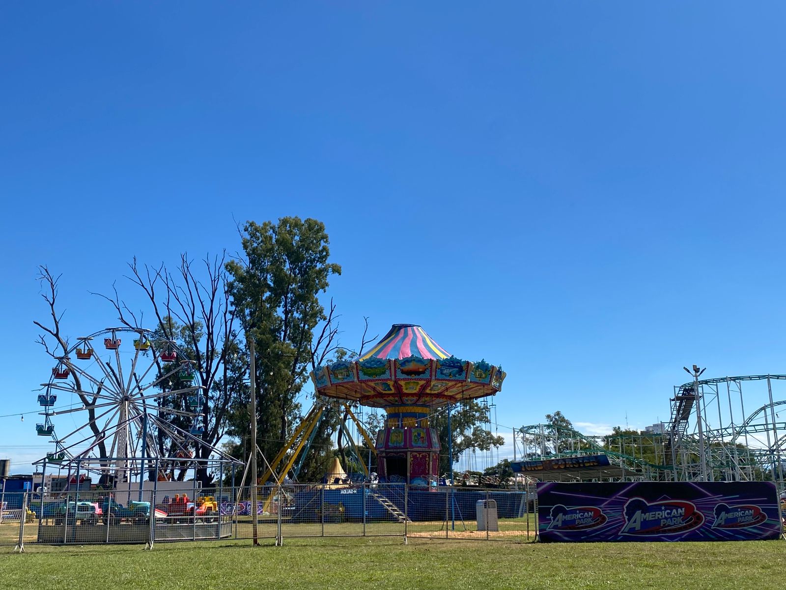 American Park llegó a Concordia: así es la vida detrás del parque que nunca deja de viajar
