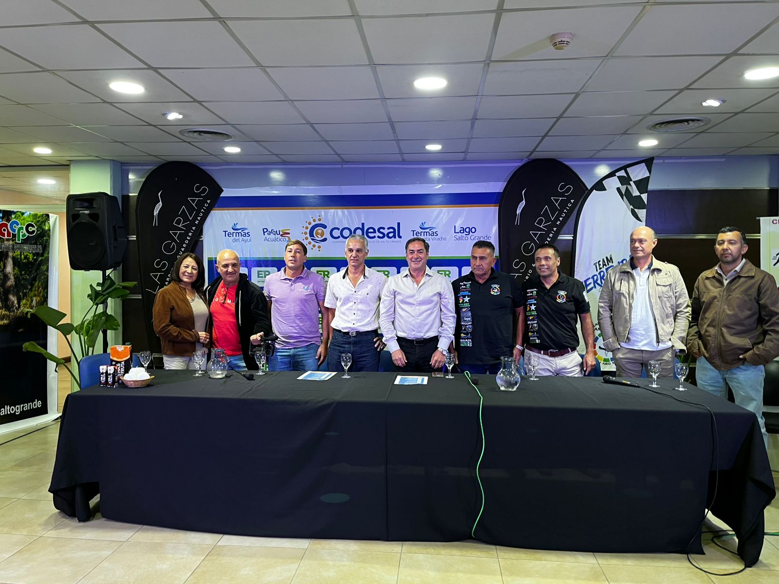 CODESAL presentó el calendario deportivo del Lago de Salto Grande para finde de abril y mayo