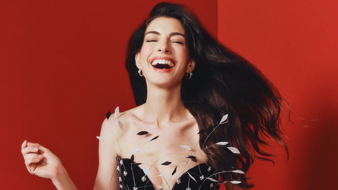 Anne Hathaway es la mujer más bella del mundo según la revista People
