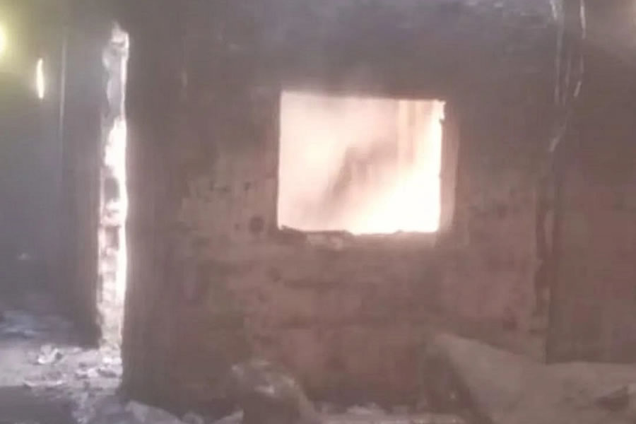 Bomberos actuaron en un incendio domiciliario: importantes daños materiales en una casa