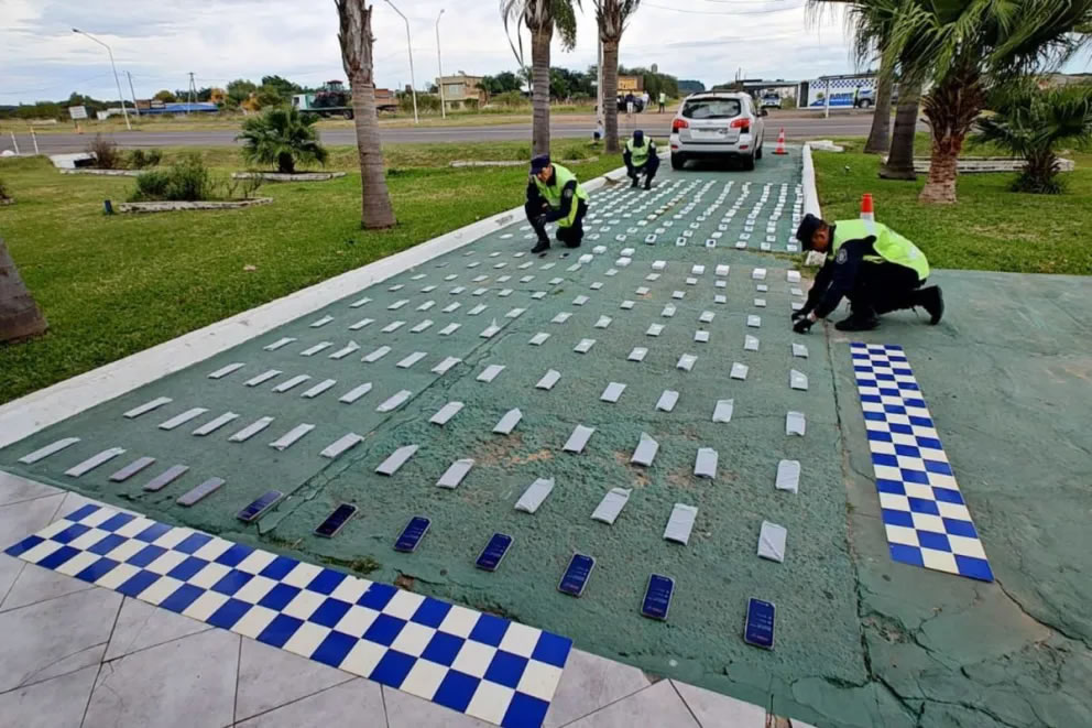 Secuestran 290 celulares de contrabando en el Puesto de Control Vial de Paso Cerrito