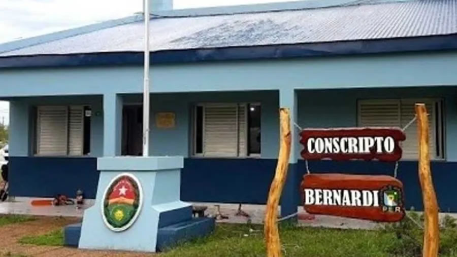 Un hombre mató a su tío de un disparo en la entrada a un campo y se entregó en la Policía