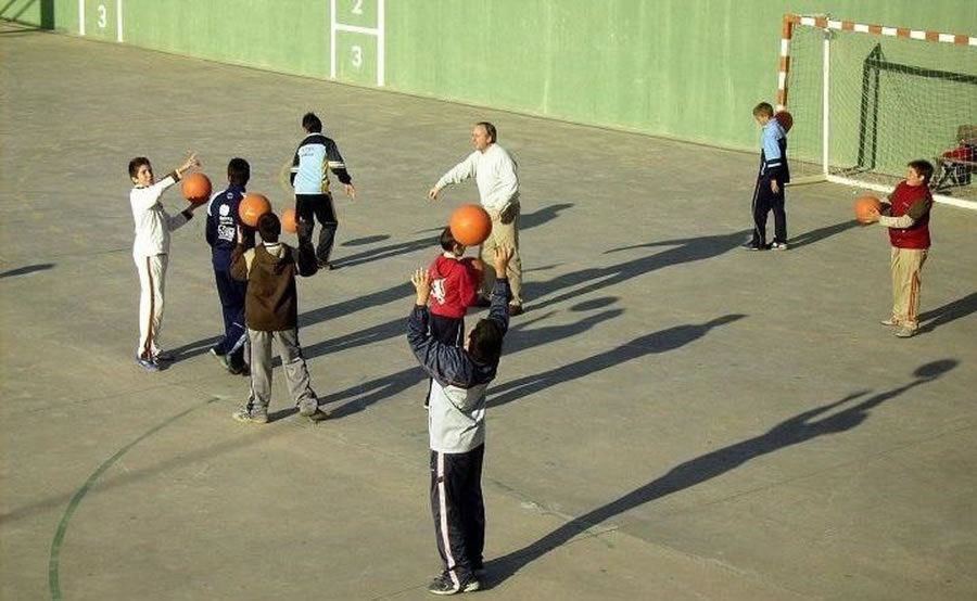 Convocan a escuelas entrerrianas a elaborar proyectos pedagógicos que fomenten hábitos saludables