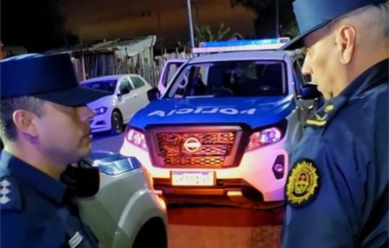Delincuentes dejaron una moto robada y escaparon al ser sorprendidos por la Polícia