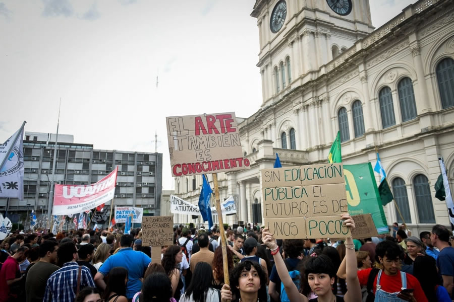 Se realiza la 4° Marcha Federal Universitaria en distintos puntos del país