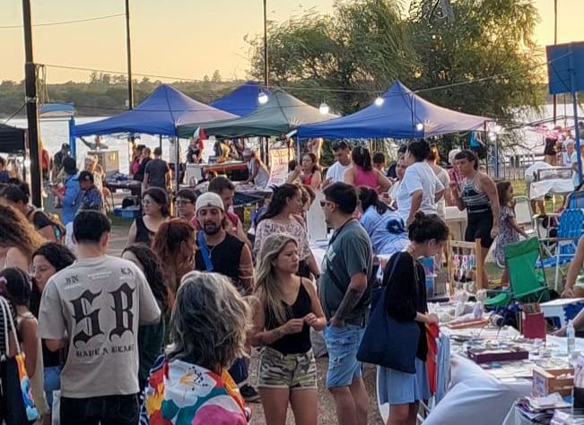 La Feria Paseo del Río llega a la Plazoleta de Las Américas
