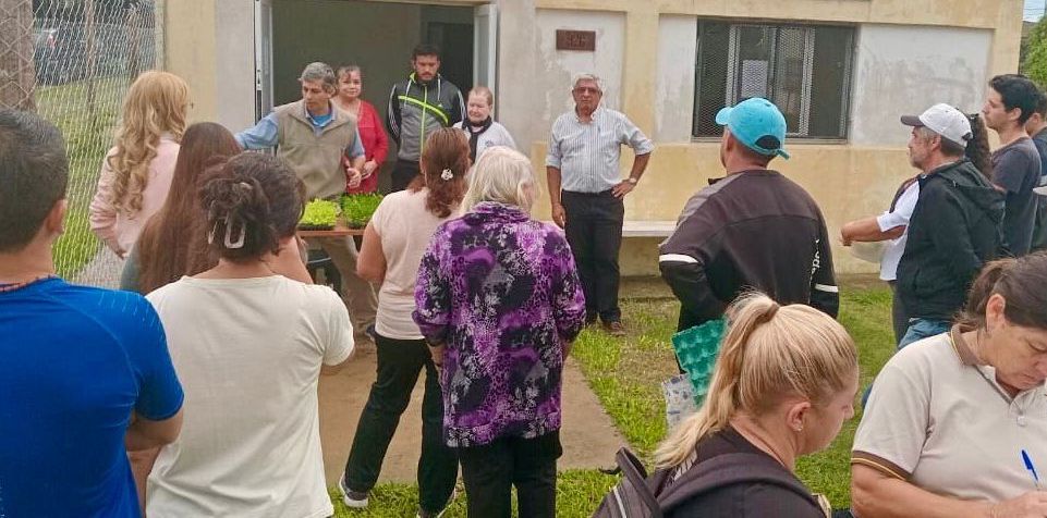 El Programa de Huertas Agroecológicas continúa recorriendo los barrios y beneficiando a más familias