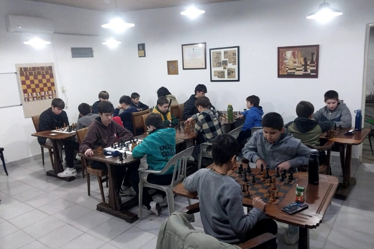 Gran convocatoria para torneo de ajedrez juvenil