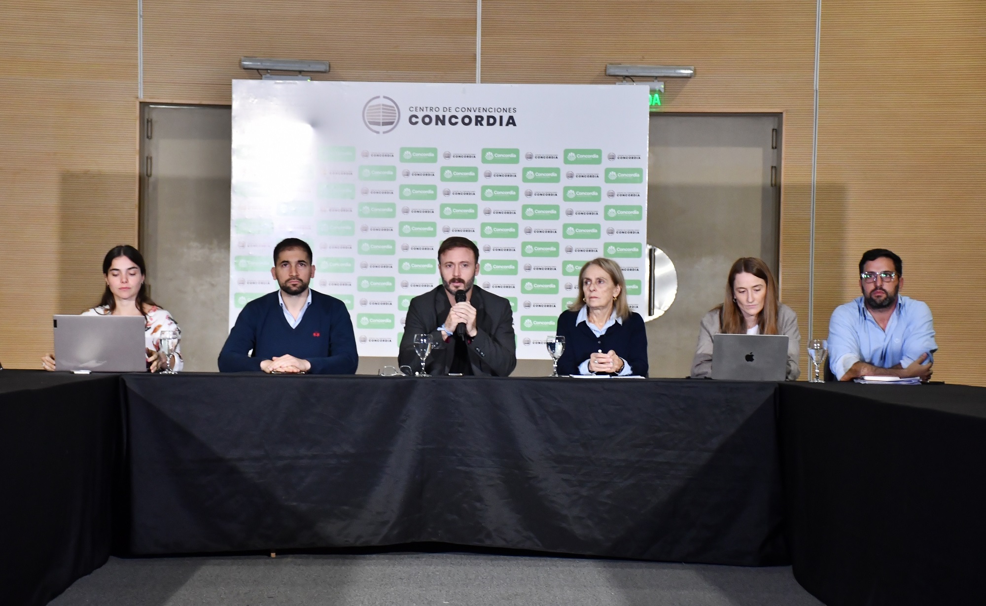 El Intendente reunió a su equipo de gobierno para avanzar en la implementación de una metodología de planificación orientada a resultados