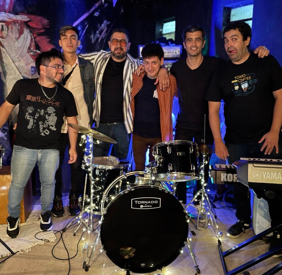 “La música también es una forma de dar una mano”: Los Docentes organizan un show solidario para acompañar a Poke Lezcano