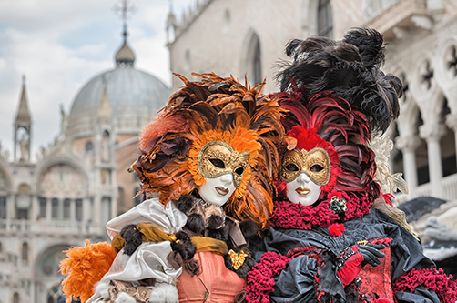 “Máscaras sin fronteras”: una muestra fotográfica invita a recorrer la esencia de los carnavales del mundo en Concordia