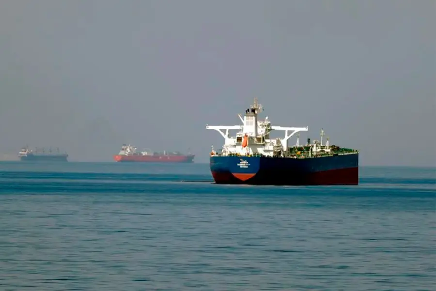 Irán advierte a Estados Unidos: amenaza con atacar bases y barcos en medio de la tensión en el estrecho de Ormuz