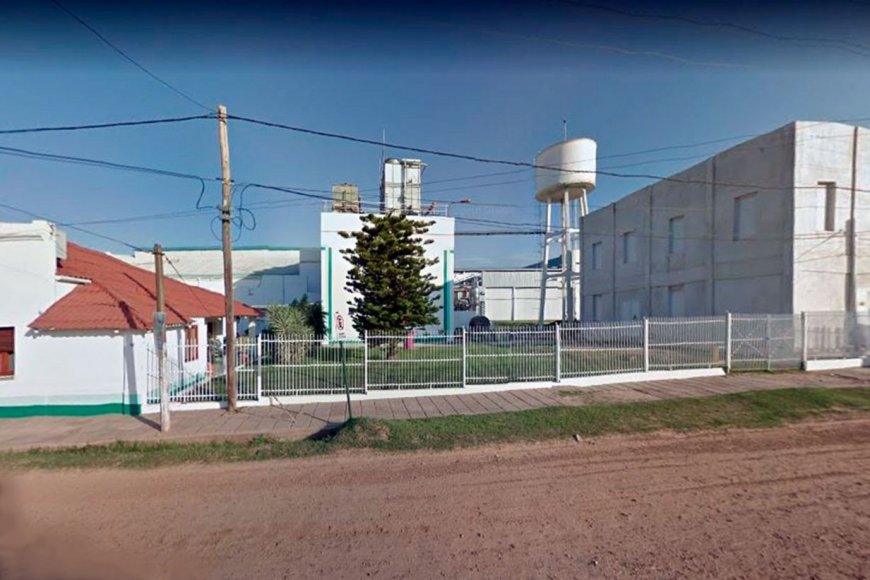 Escape de amoníaco en frigorífico avícola: evacuaron la planta, decomisaron producción y suspendieron faena