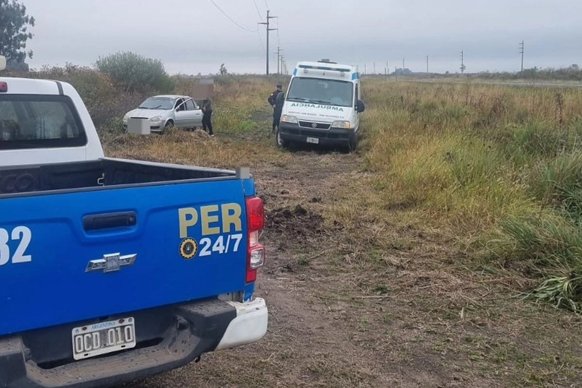 Viajaba desde Concordia hacia Paraná: Volcó un automóvil en cercanías de San Salvador y la conductora resultó herida
