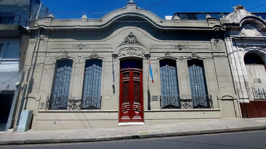 El gobierno provincial convoca a audiencia de conciliación por el conflicto en Granja Tres Arroyos