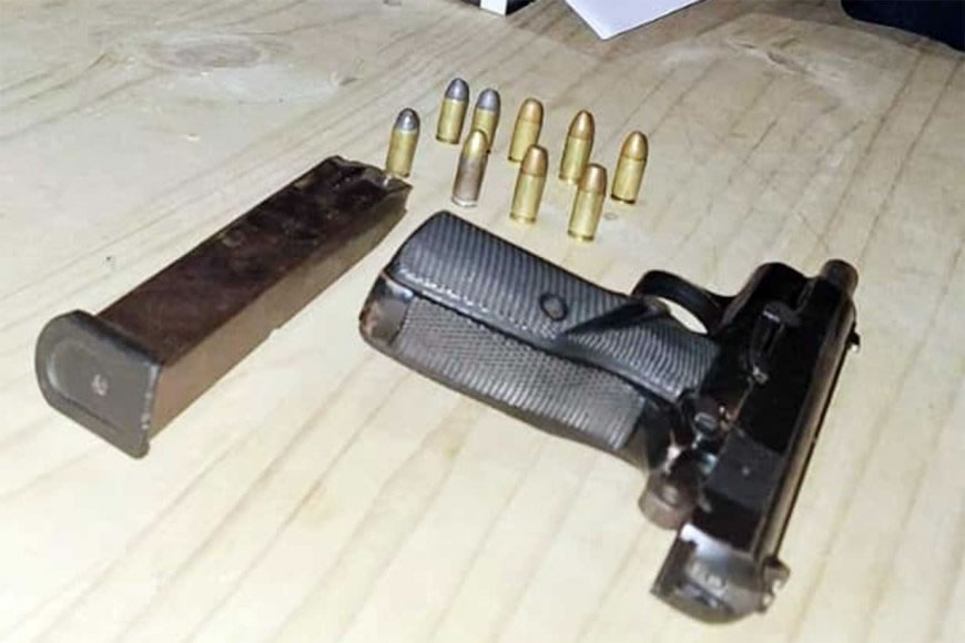 Detuvieron a una mujer por “tenencia de arma de guerra”
