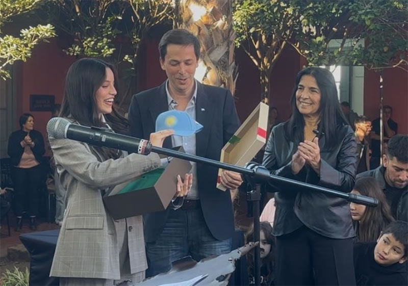 Emilia Mernes volvió a Nogoyá, recibió el abrazo de su ciudad y el reconocimiento de Ciudadana Ilustre